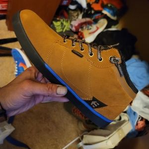 New Etnies Jefferson boots size 8.5